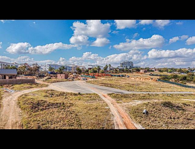 LAND FOR SALE IN EAGLE CANYON GOLF ESTATE